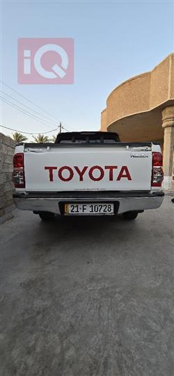 تۆیۆتا هایلۆکس